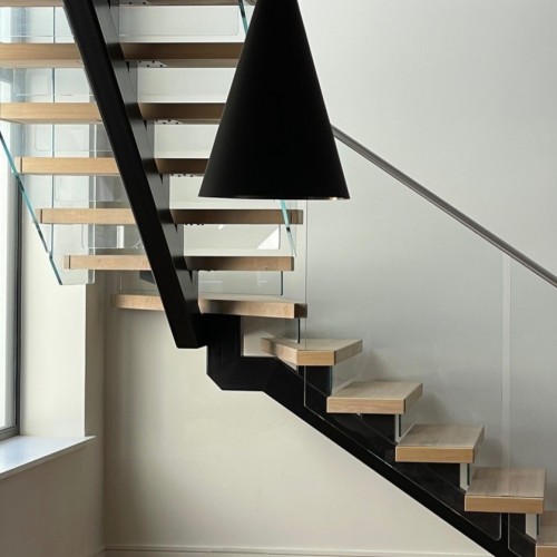 Steel Spine Staircase - InvisiFix Oak