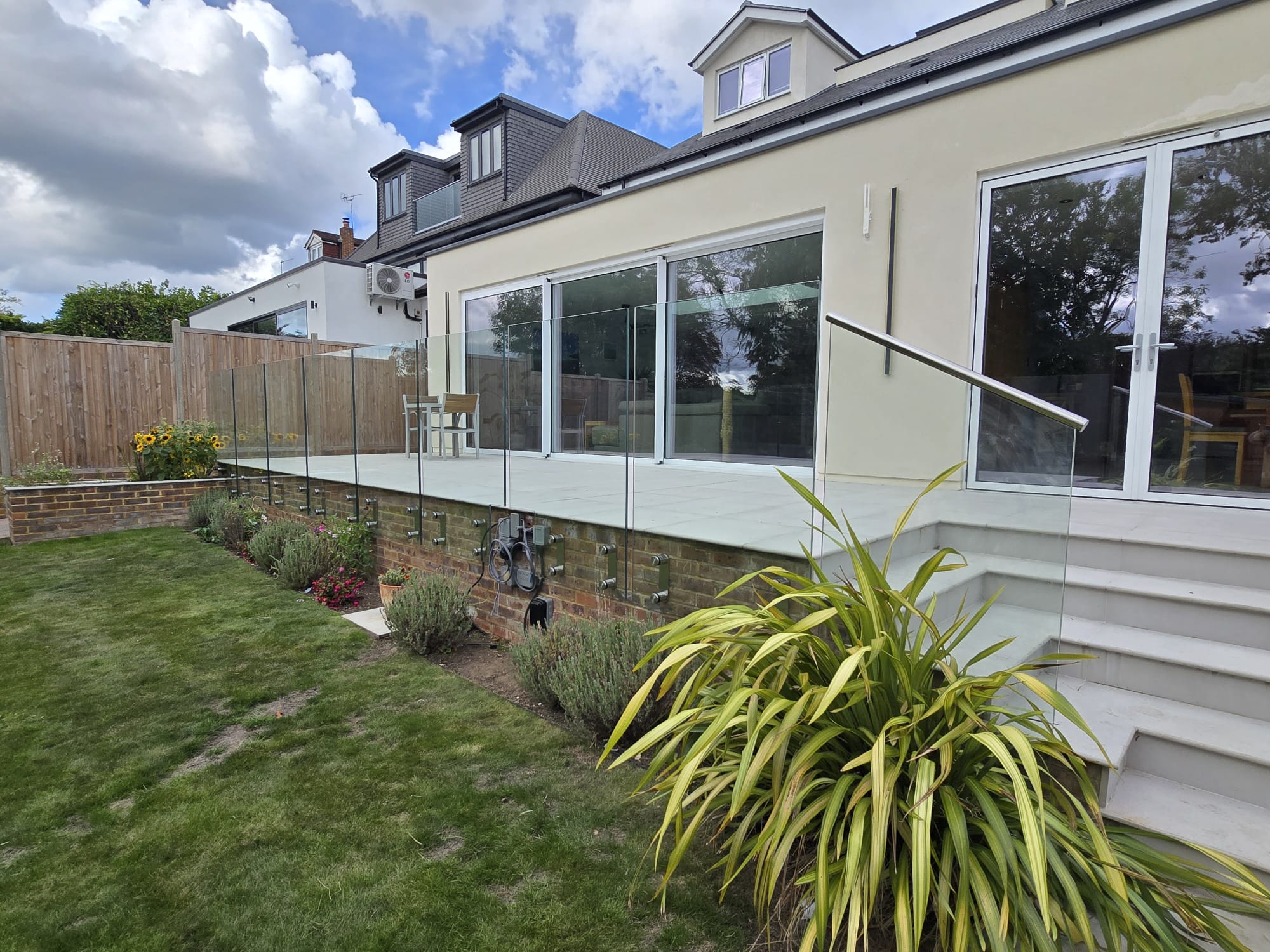 Side mounted frameless patio glass balustrade uk