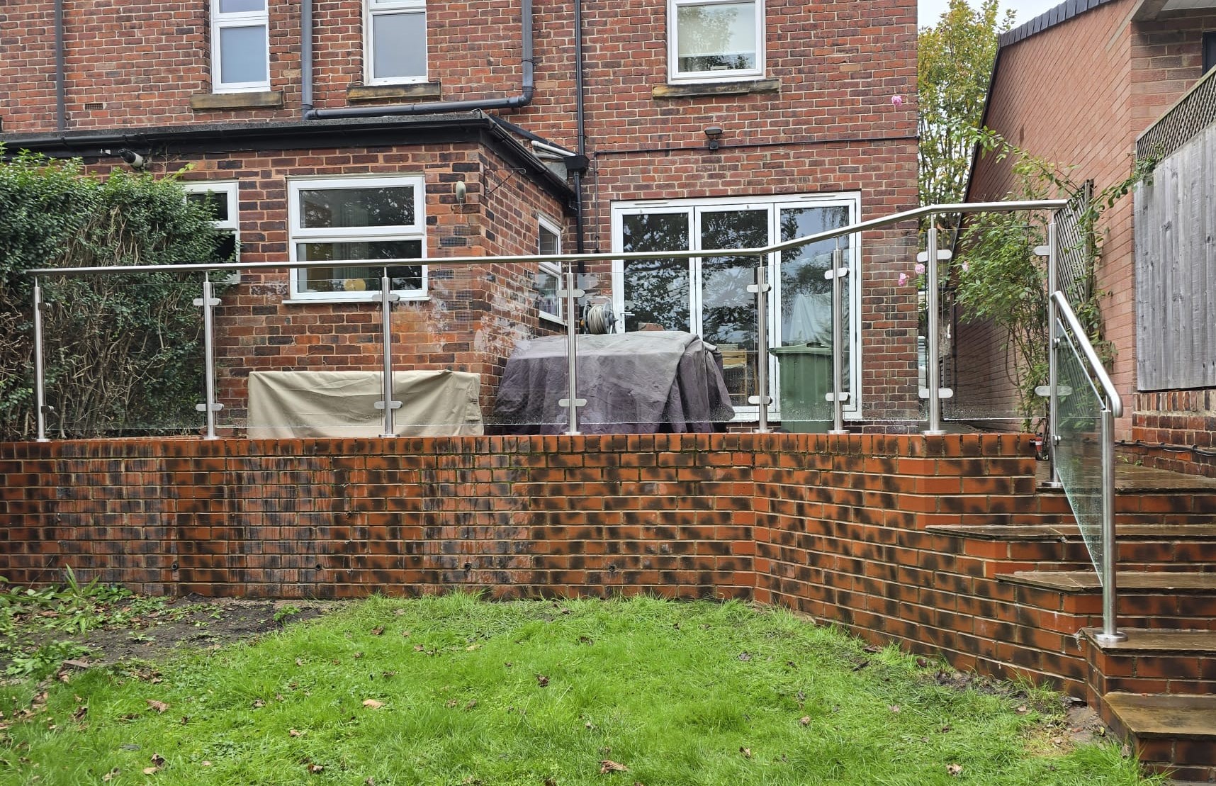custom made framed glass balustrade to patio
