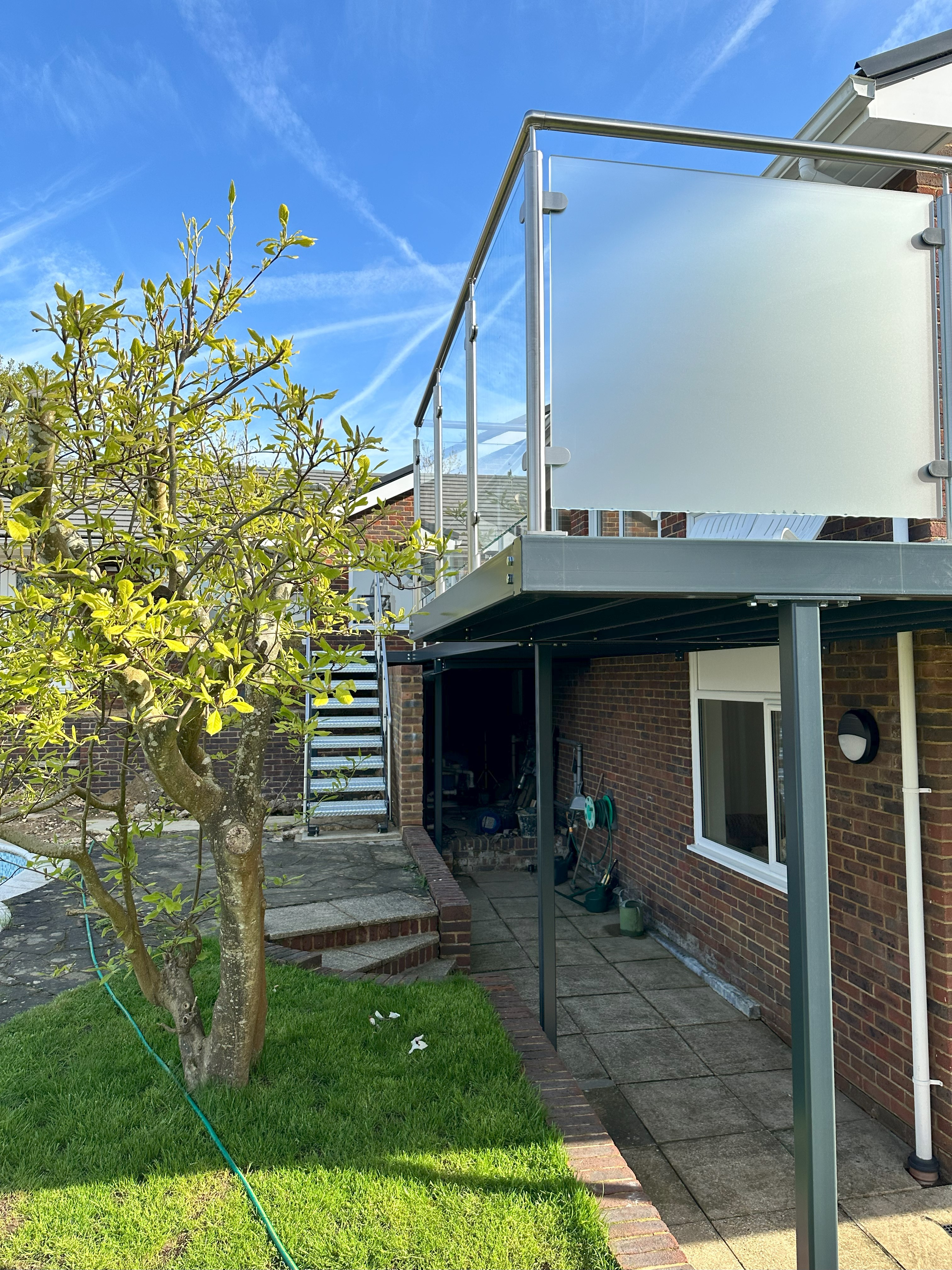 RAL 7016 Anthracite Grey Balcony and Balustrades